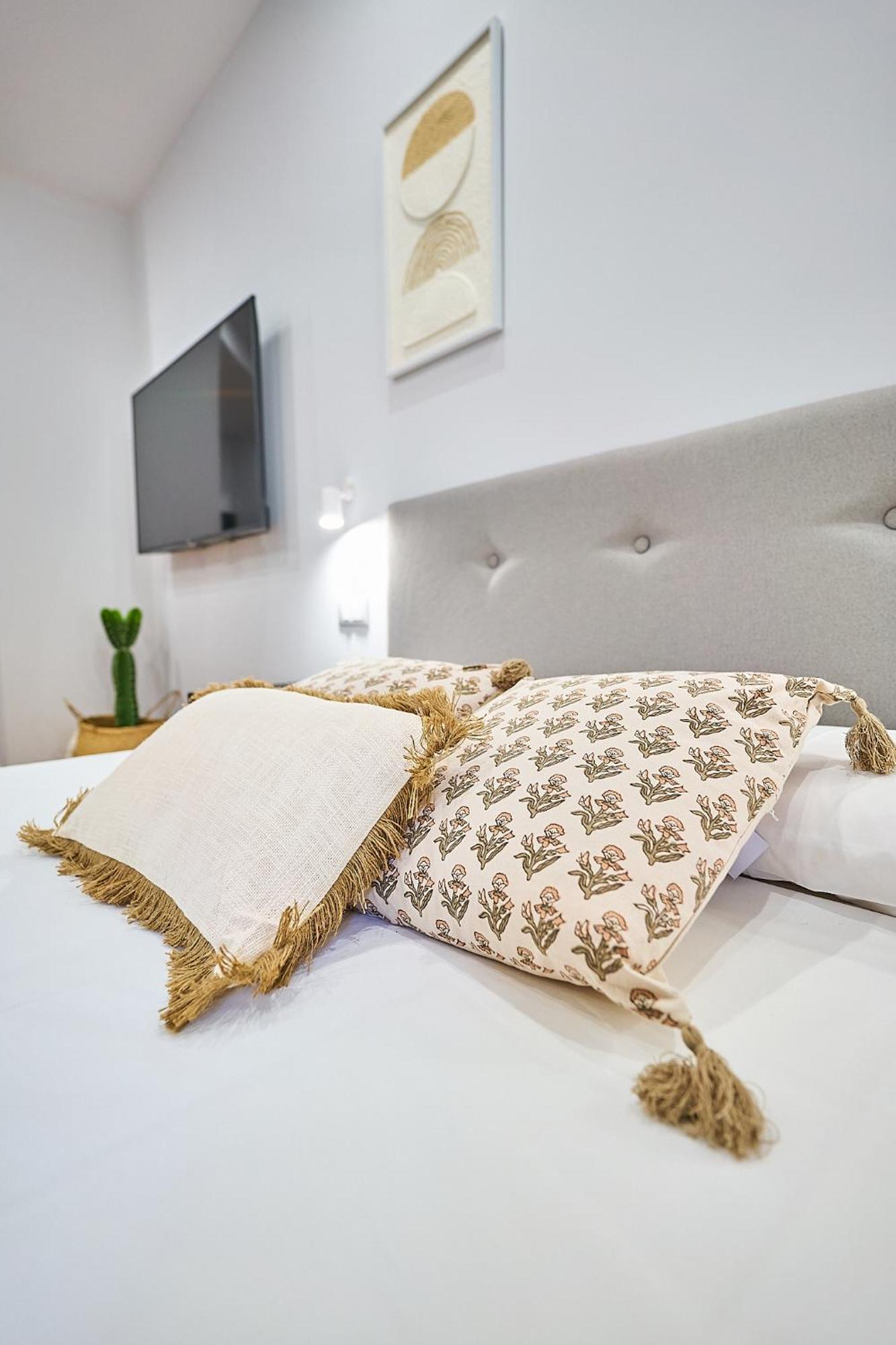 Apartamentos Esperanza By Gaiarooms Salamanca Kültér fotó